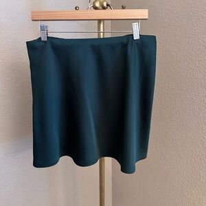Gianni Bini Dark Green Satin Mini Skirt